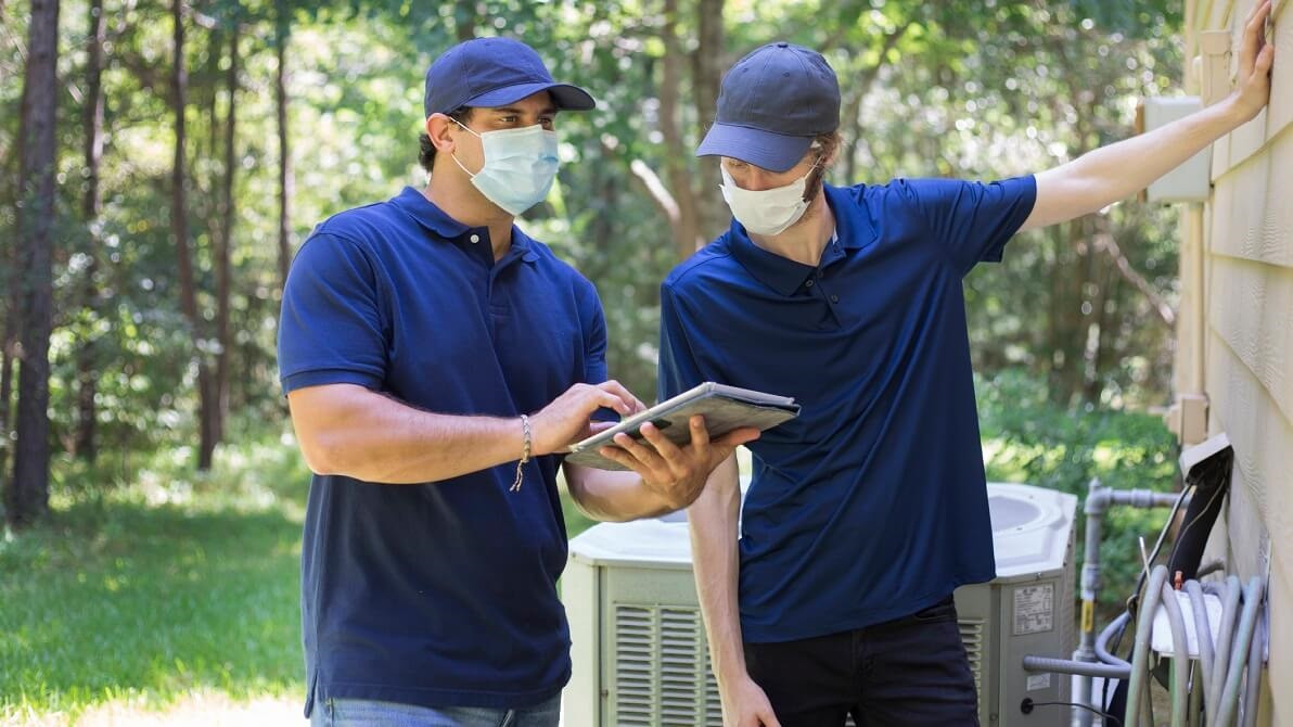 VA appraisers inspect home.